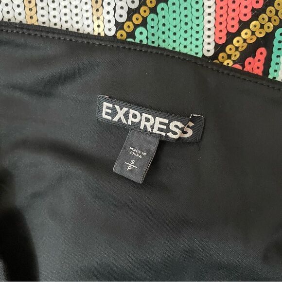 Express Beaded Aztec Mini Skirt Size S/P - Picture 7 of 7